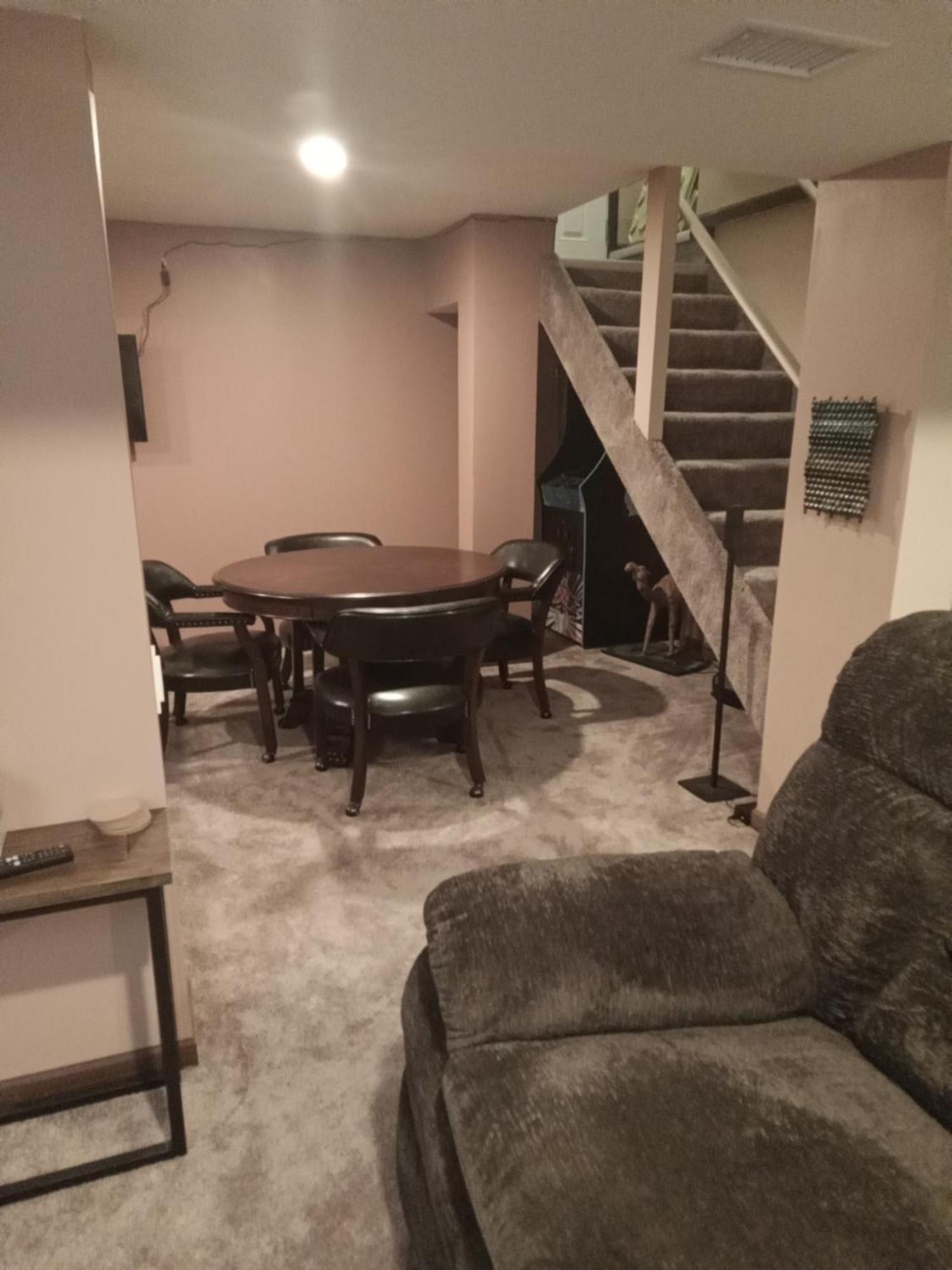 Super Suite With Sauna, Pool Table And Arcade Game Lansing Esterno foto